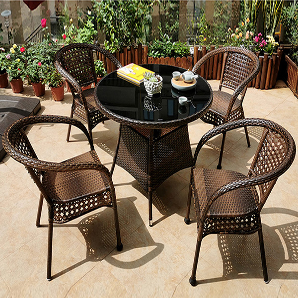 China-patio-furniture-manufacturers-patio-rattan-dining-set