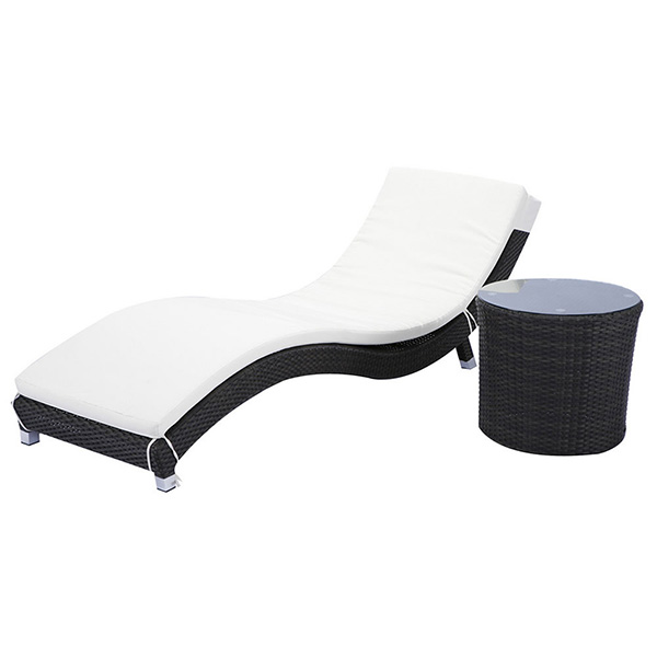 Swimming Pool Furniture Factory Wholesale Pool Side Rattan Chaise Lounge Chair Romantic Garden